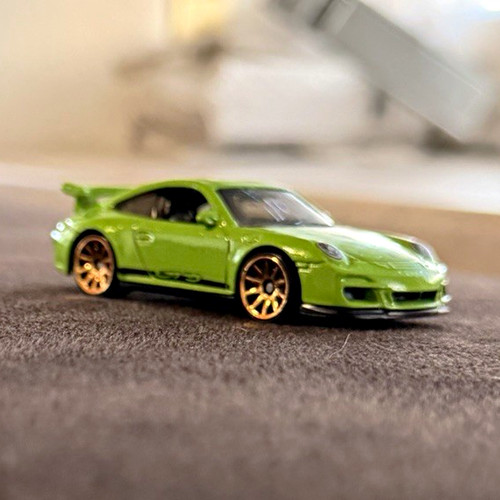 Spielzeugauto pkw miniaturauto - spielzeugauto,