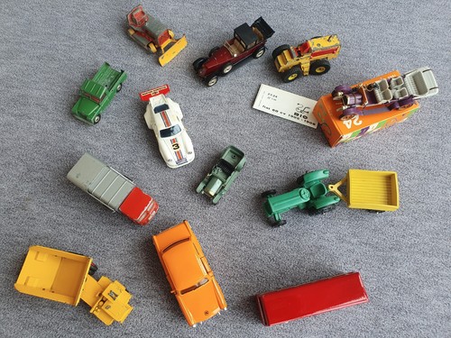 Modelle auto bus konvolut - 13,