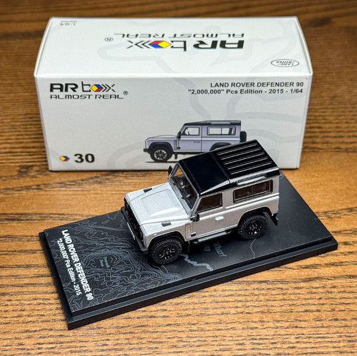 Box land rover - ar, 1:64